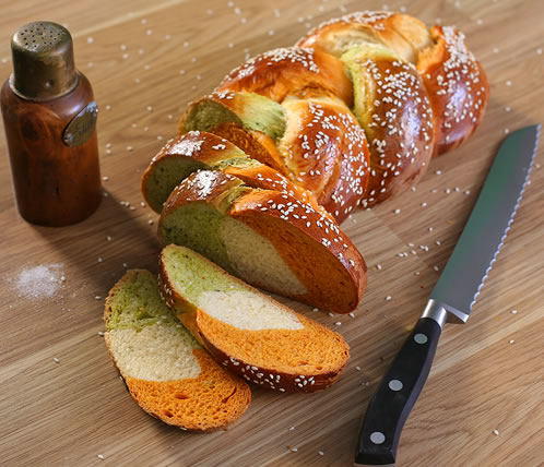 Impress Your Shabbos Guests With This Beautiful Tri-Color Challah Recipe