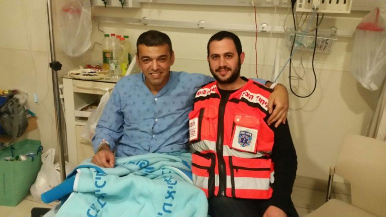 United Hatzalah Medic Saves Arab Worker on Isru Chag
