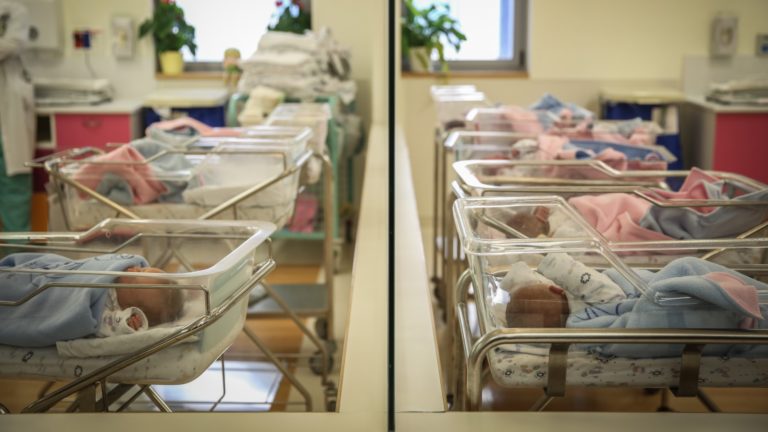 Major Israeli Study: Baby May Be Born Early if Mom or Her Sister Was a Preemie