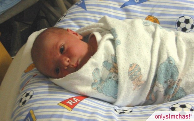 Birth  of  BABY BOY TO – Perri & Jonathan TABAK