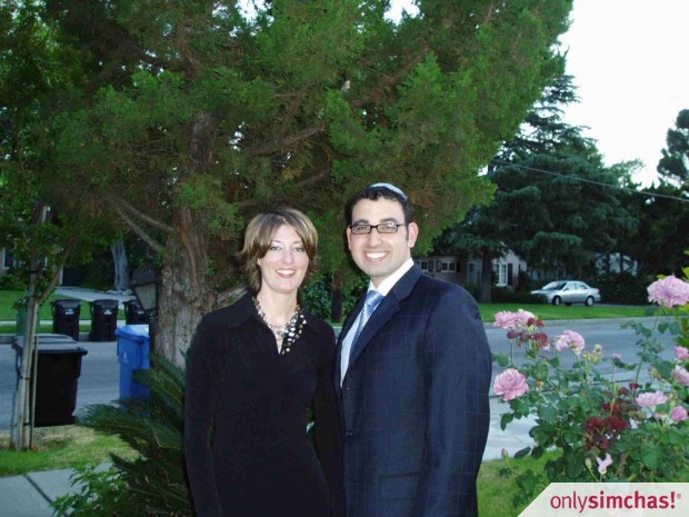 Engagement  of  Ouriel  Hassan & Gabe  Golden/Shmilovitch