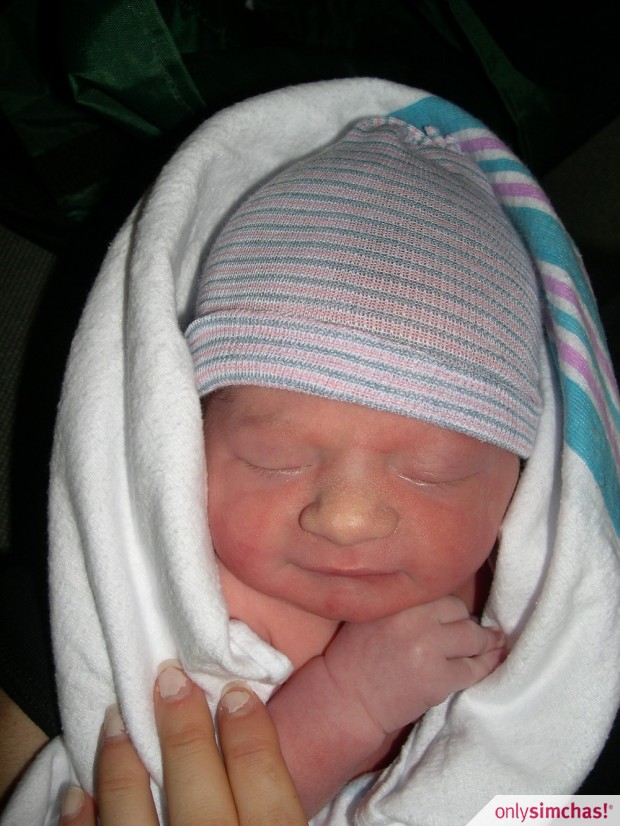 Birth  of  baby boy to David and Sara  Farkas