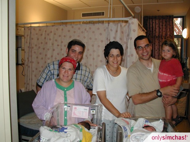 Birth  of  Yonit Hadassa to Malka (May) and Shlomo Hubscher