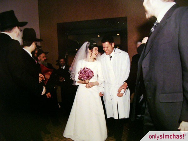 Wedding  of  Michael Lupescu & Chava Lupescu (Soberman)