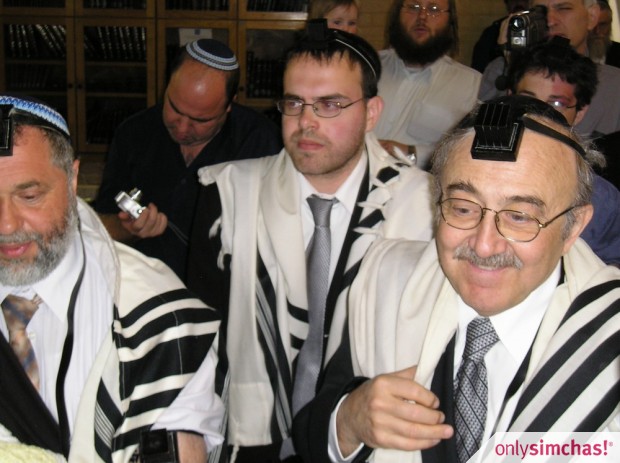 Bris  of  Moshe Chaim  Abrahamovitz (Jesin)