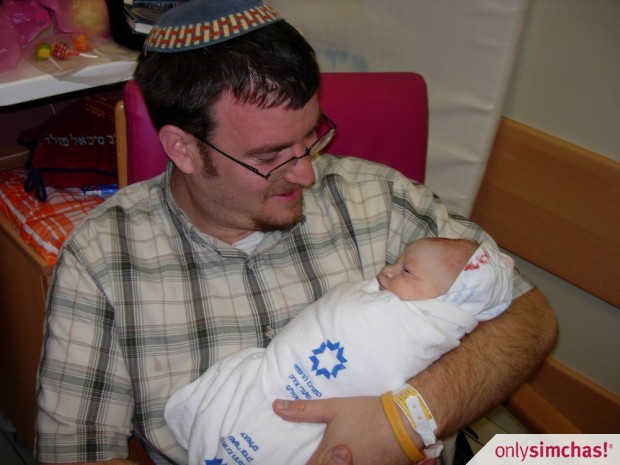 Birth  of  Baby Boy to Malvina and  Avigdor Fuld