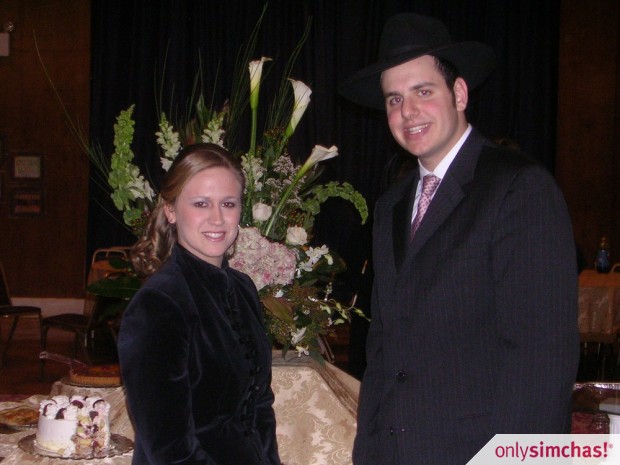 Engagement  of  Danielle Bograd & Zevy  Kizelnik