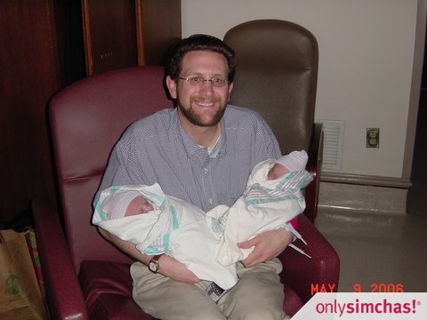 Birth  of  Twin Boys to Orit and Yehuda Seif