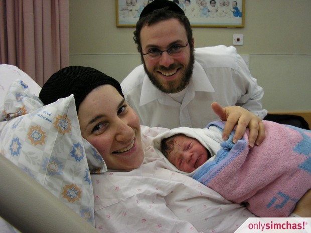 Birth  of  baby girl to Baruch & Daniella Warren