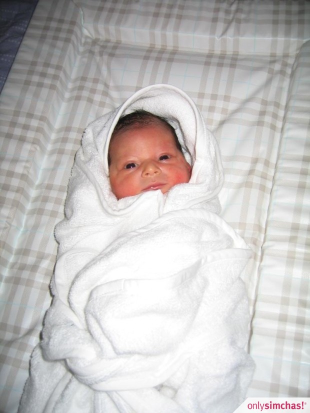 Birth  of  Ariella Miriam to Rachel & David Newman (born 15th June)