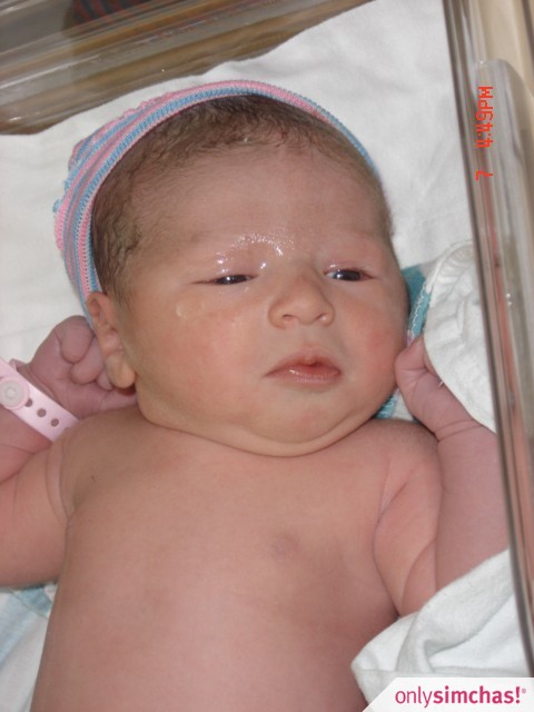 Birth  of  Baby Girl to Ari & Lauren Greene