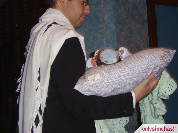 Bris  of  Avraham Eliezer son of Chava and Binyamin Mayefsky
