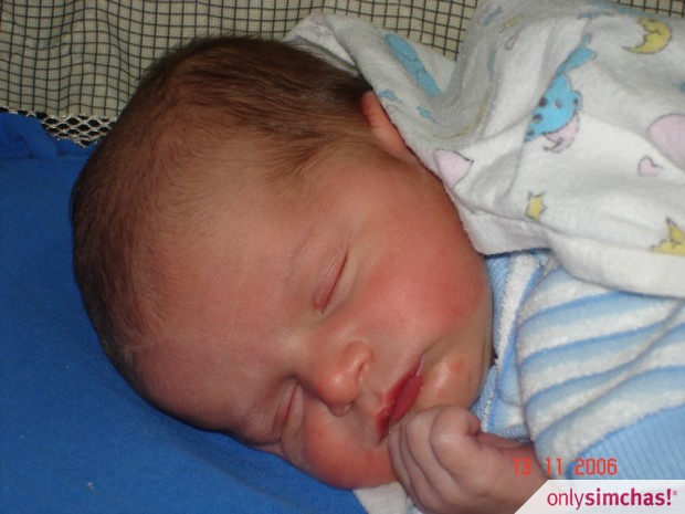 Birth  of  precious boy to Aliza  (Jesin) & David Abrahamovitz