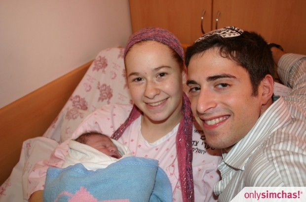 Birth  of  Baby boy  to Zev & Etana Hecht (Lipkin)