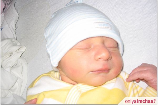 Birth  of  Baby Boy to Becca (Sternberg)  & Bruce Glassberg