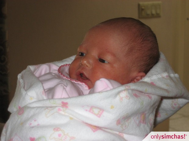 Birth  of  Emma Danielle to Mikey and Ora Rapfogel