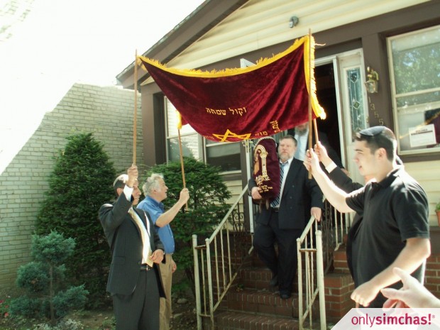 Torah Dedication  of  Horn  Family