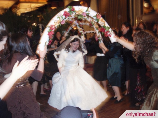 Wedding  of  Yonina Schnall & Avi Lermer