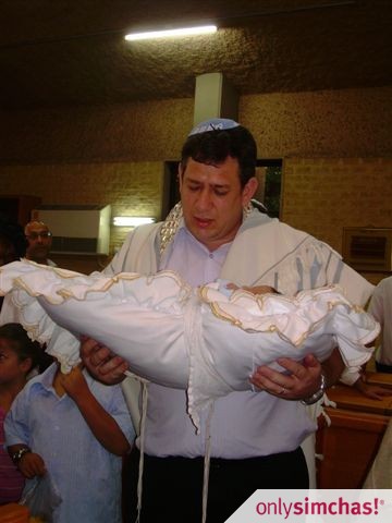 Bris  of  Amichai Eitan (Falik) Roth  Baby Ami
