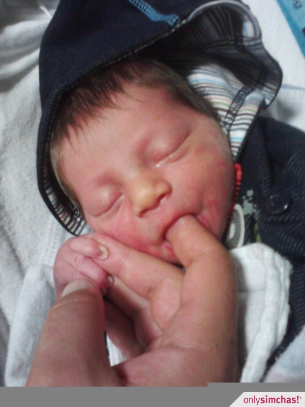 Birth  of  Baby Boy to Yossi & Chava Mirel Daitchman