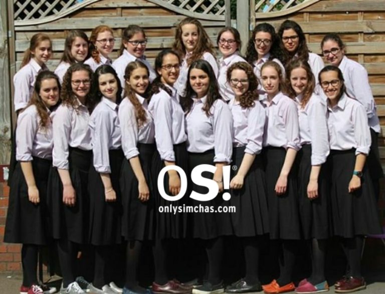 Graduation of Lubavitch senior girls’ school London!! #MazalTov #Onlysimchas