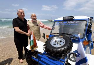 Narendra Modi & Benjamin Netanyahu Witness Pioneering Water Desalination Tech