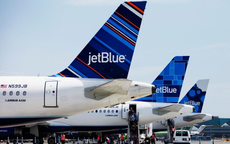 Brooklyn Family Gets Kicked Off Jet Blue Flight