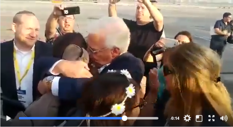 Emotional Reunion: US ambassador to Israel welcomes his daughter who made Aliyah to Israel