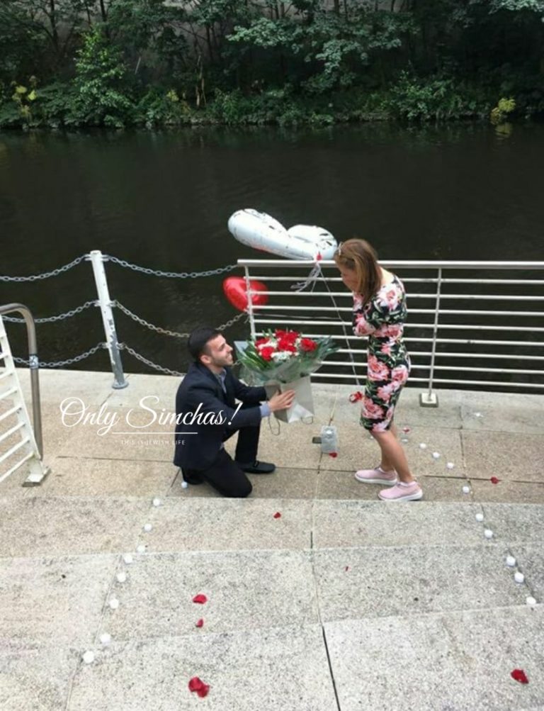 Engagement of Chavy Mikulas (Vienna) and Levi Cohen (Manchester, UK)!!