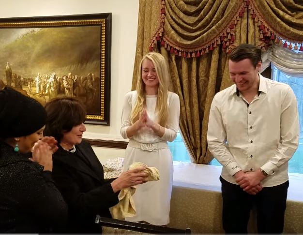 Girl Finds Out She’s Jewish, Gets Married in Klatzko Living Room