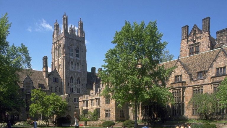 Orthodox Students Threaten Suit Against Yale for Its Housing Policy