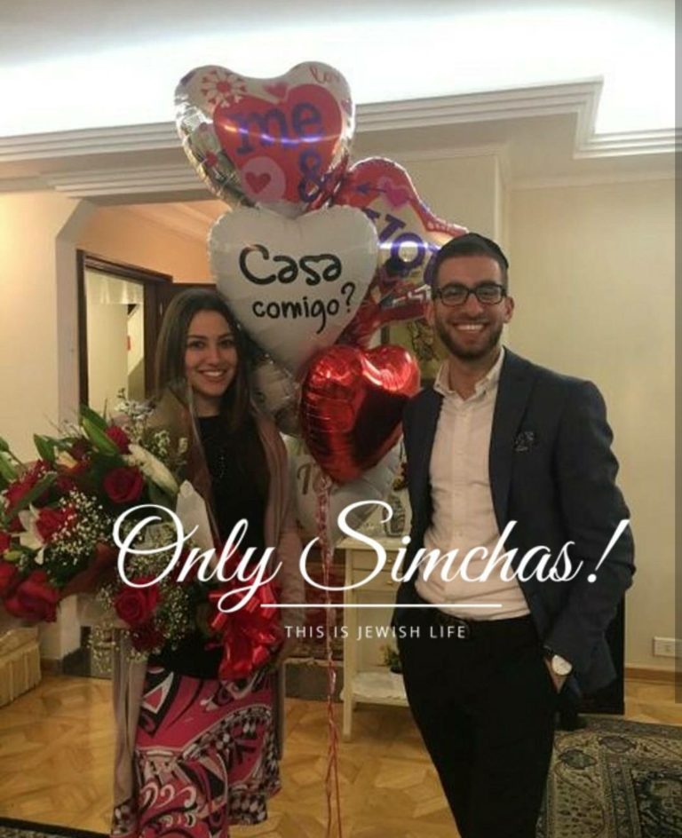 Engaged of Isaac Michanie (Buenos Aires, Argentina) and Ester Siamban (Sao Paulo, Brasil)!!