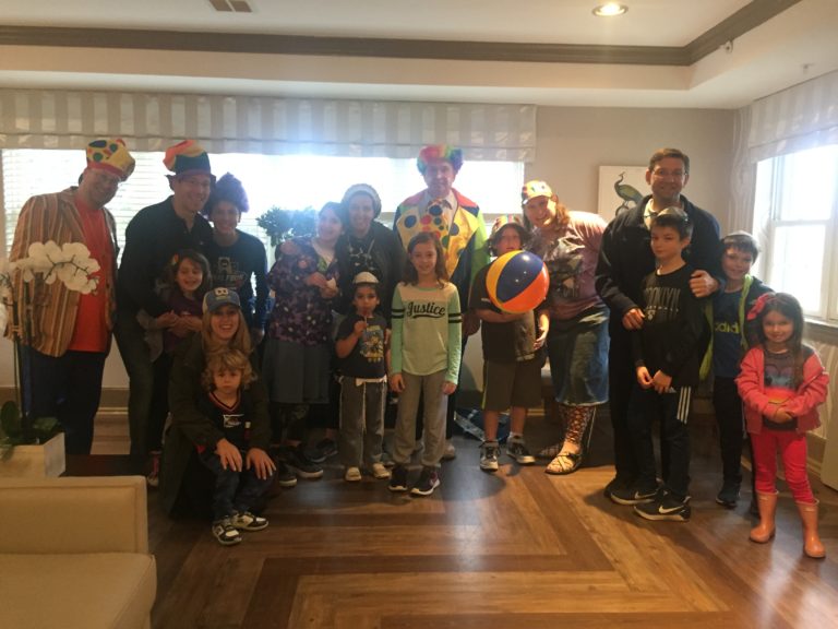 Thank You Areyvut For a Great Sunday – Mitzvah Clowning at CareOne of Teaneck!