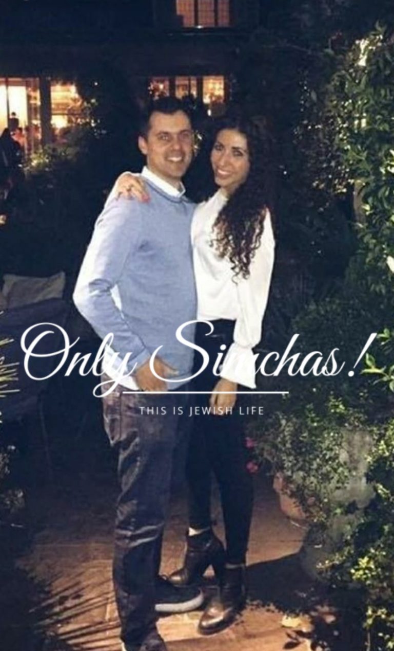 Engagement of Murray and Julie Gubbay (UK)!!