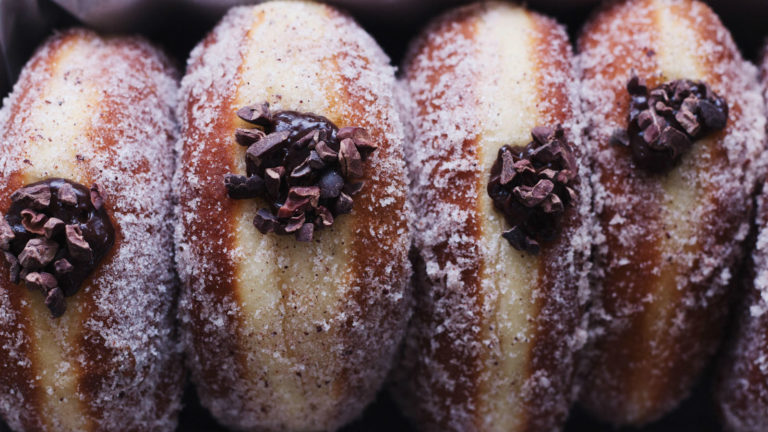 Make These Chocolate Babka Donuts This Chanuka