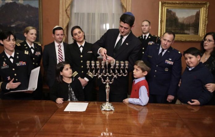 Political Figures From Around the World Offer Warm Wishes for a Happy Chanukah