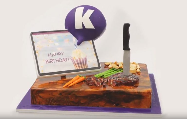 Kosher.com makes an AMAZING cake in honor of their first birthday