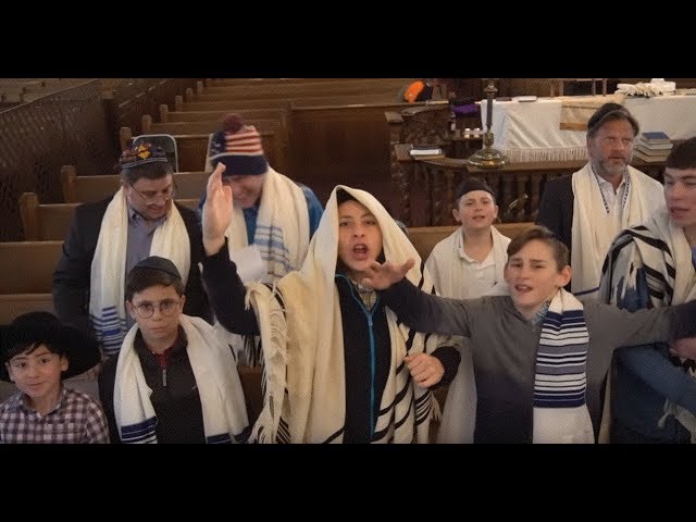 WATCH: “Shushanian Rhapsody” (#TBT) – Rosenblum Shaloch-E-Manos – Purim 2018