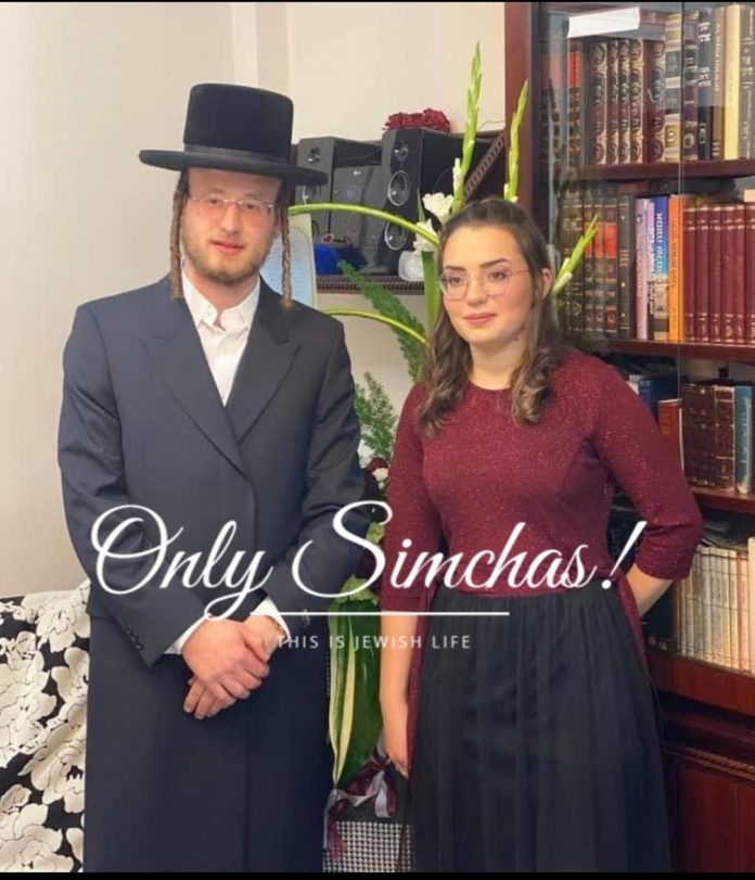 Engagement Of Menashe Menctzer & Kallah Steinberg {#Ashdod}!! #onlysimchas