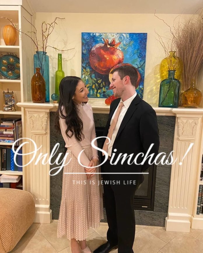 Engagement of Dovie Levinson (#Chicago) and Allie Segal (#Queens)!! #onlysimchas
