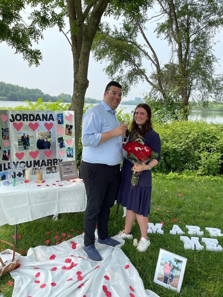 Engagement of Jordana Hirt and Tzvi Kaplan