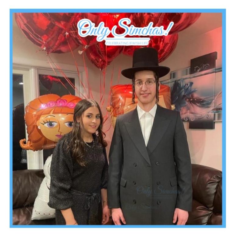 Engagement of D &  Chummy vekselberg!